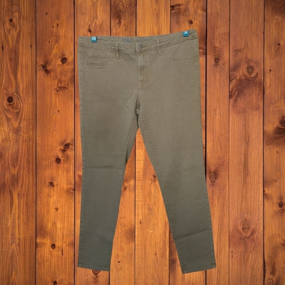 Mossimo Denim Women's Size 14/32 Short Beige Mid-Rise Jeggings Super Stretch - Picture 1 of 4